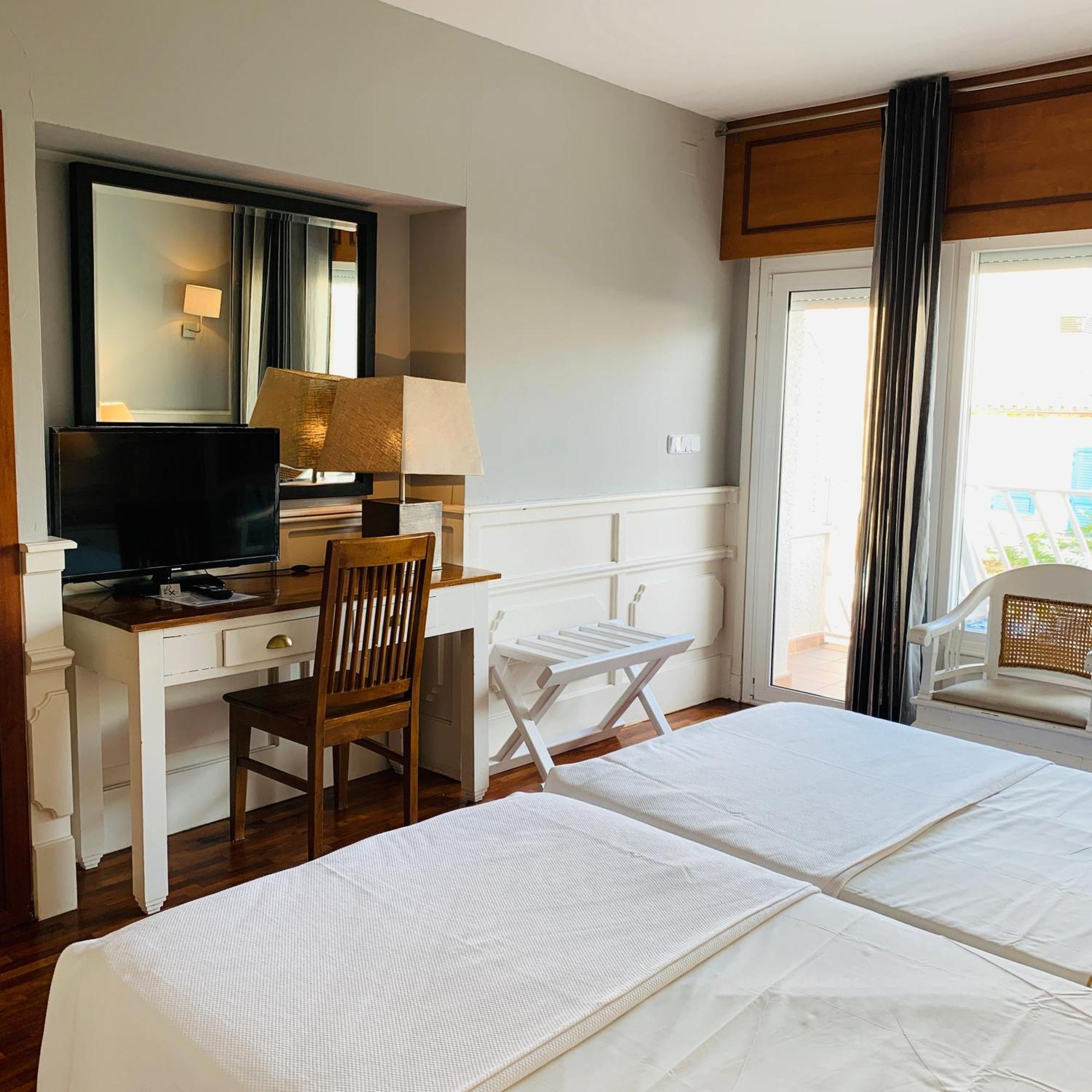 Hotel Vostra Llar Palamós Zewnętrze zdjęcie